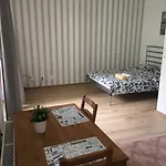 Praga Apartment Warschau